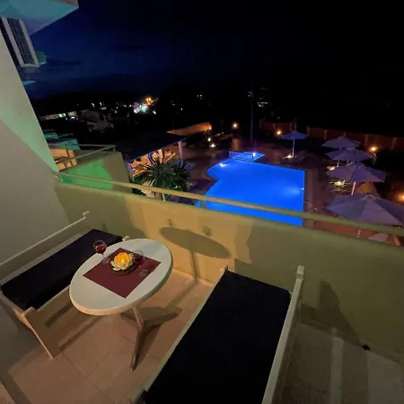 Hotel de apartamente Vibes 3*