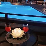 Aparthotel Vibes 3*
