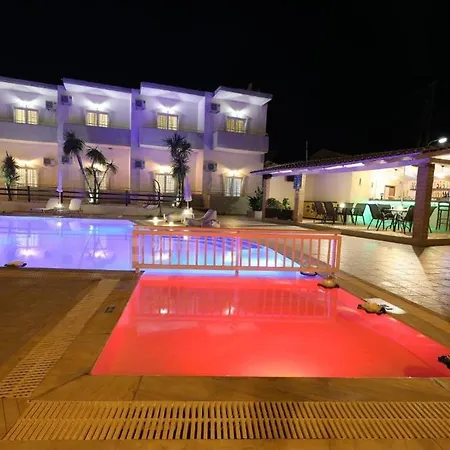 Hotel apartamentowy Sidari Vibes