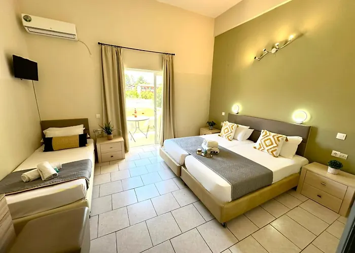 Vibes Aparthotel 3*